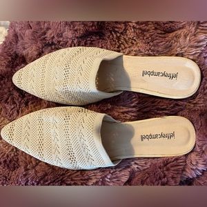 Jeffrey Campbell off white crochet pointed toe flat slide size 10